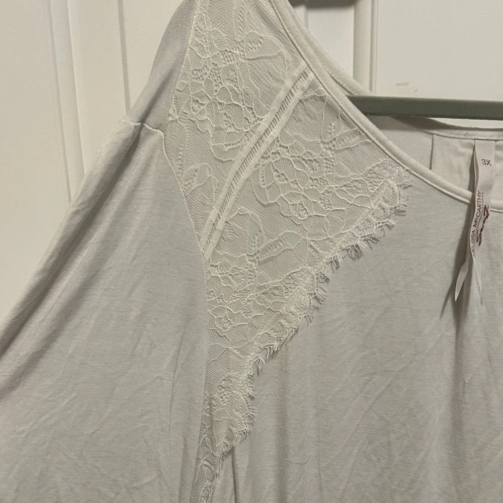 Melissa McCarthy Cream/White Lace Detail Tunic - Picture 3 of 7